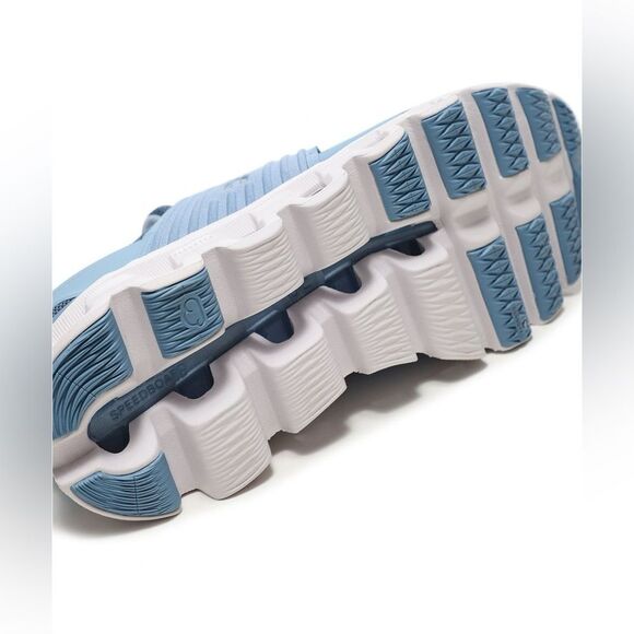 On Running Cloudswift with Helion Ladie's/Girl's Running Shoe Sky/Lake, 7/38 - Picture 11 of 11